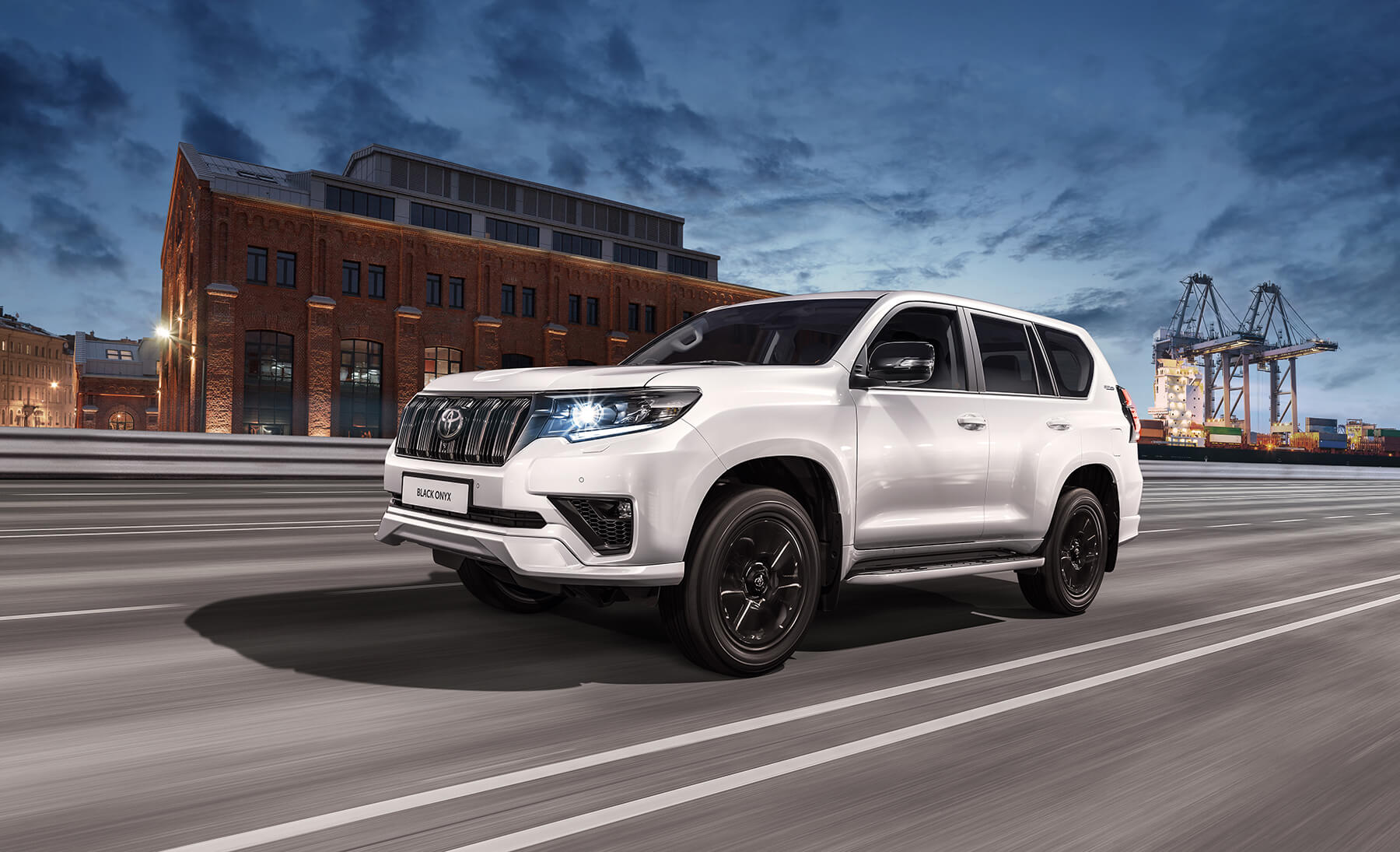 Старт продаж Toyota Land&nbsp;Cruiser&nbsp;Prado Black Onyx